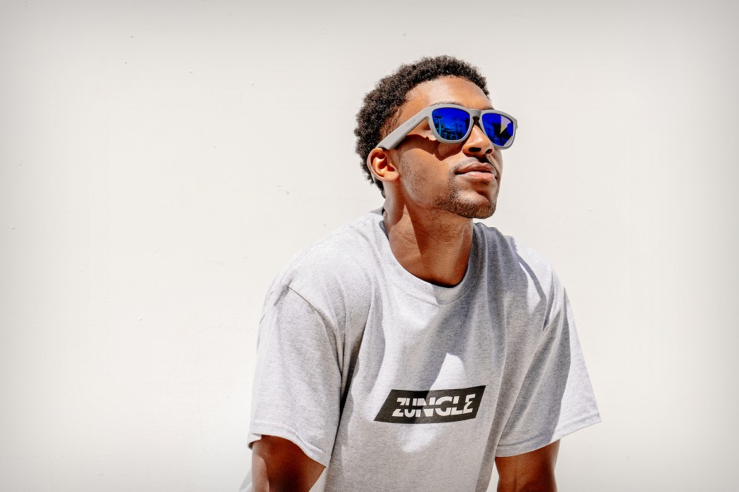 Digital intelligence，motion，fashion，VIPER 2.0，Bone conduction，Bluetooth headset，