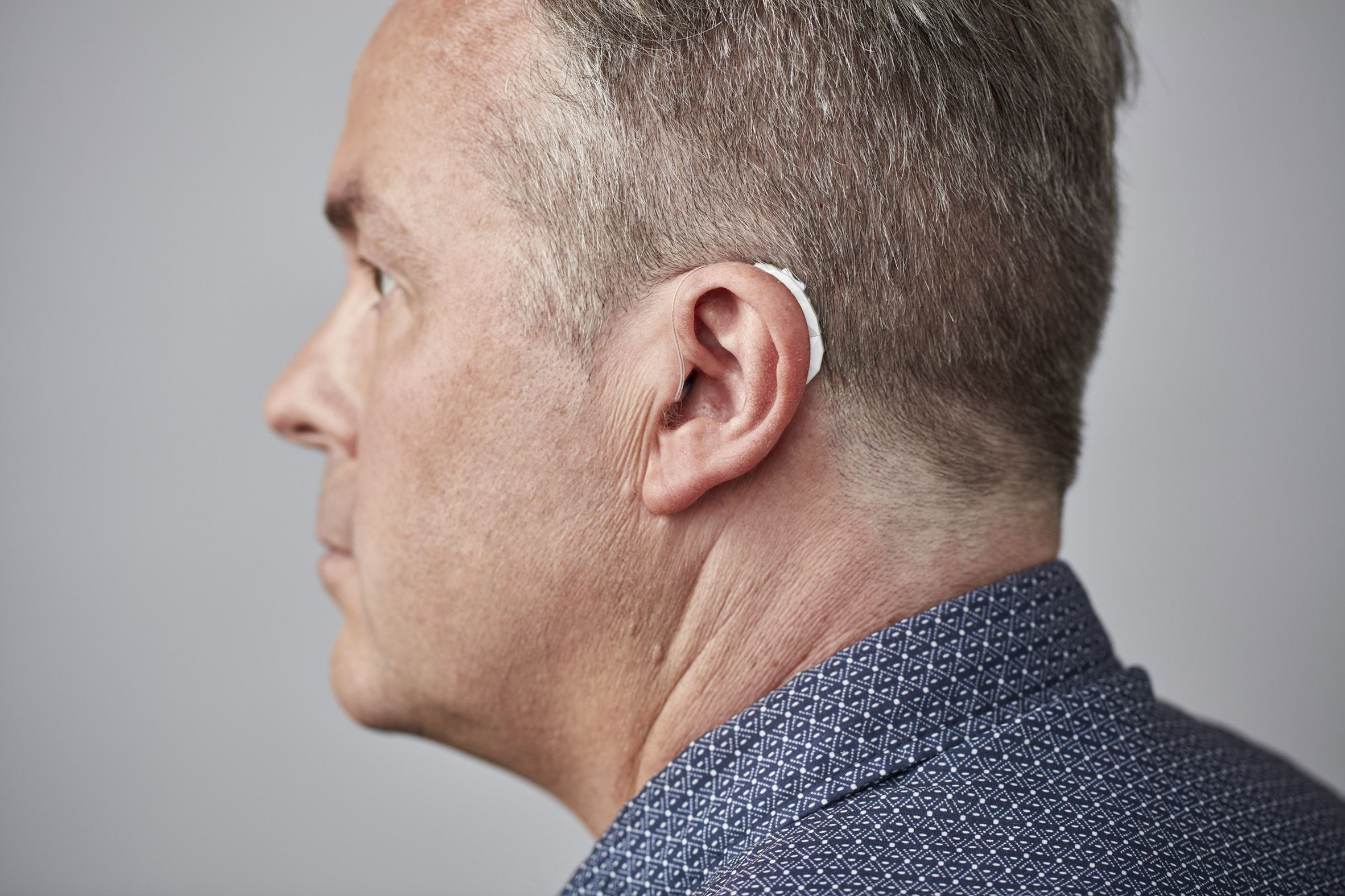 deaf-aid，Facett，Diamonds，