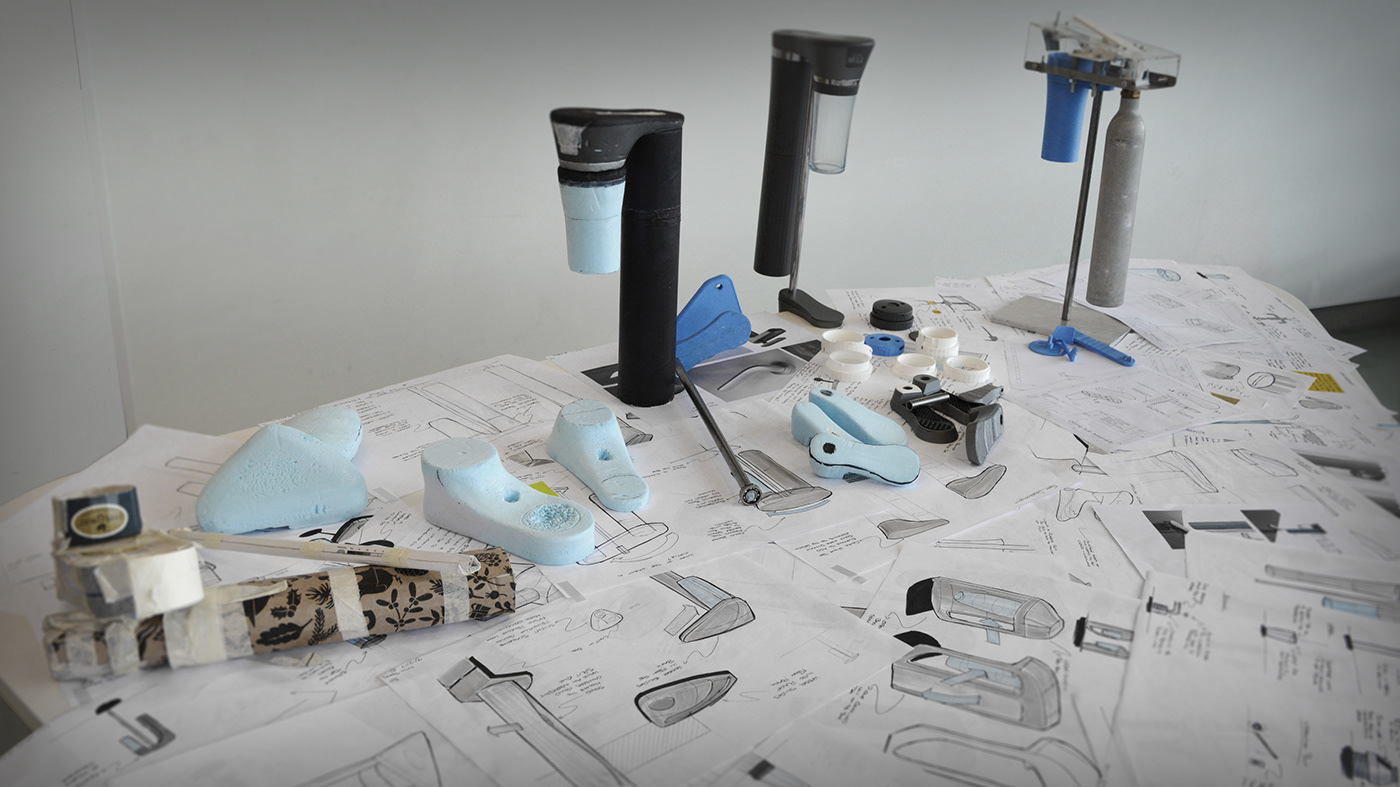 equipment，Mixing wine，Gin Mill，Will Thomas，