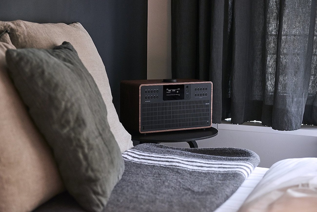 product design，industrial design，black，Walnut，sound，