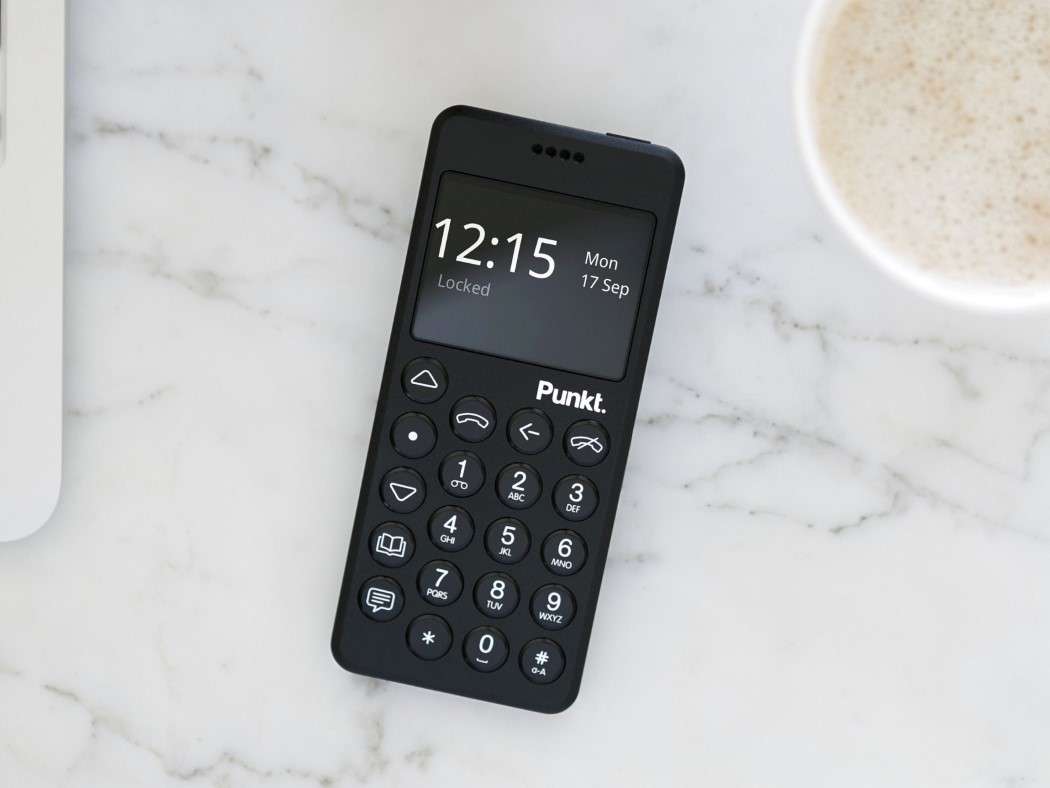 communication，black，strong，mobile phone，