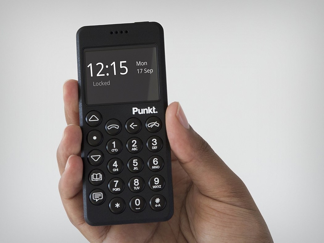communication，black，strong，mobile phone，