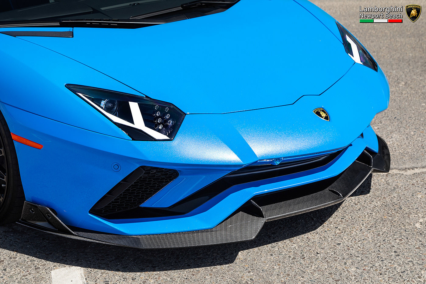 automobile，Lamborghini，Luxury car，Sports car，