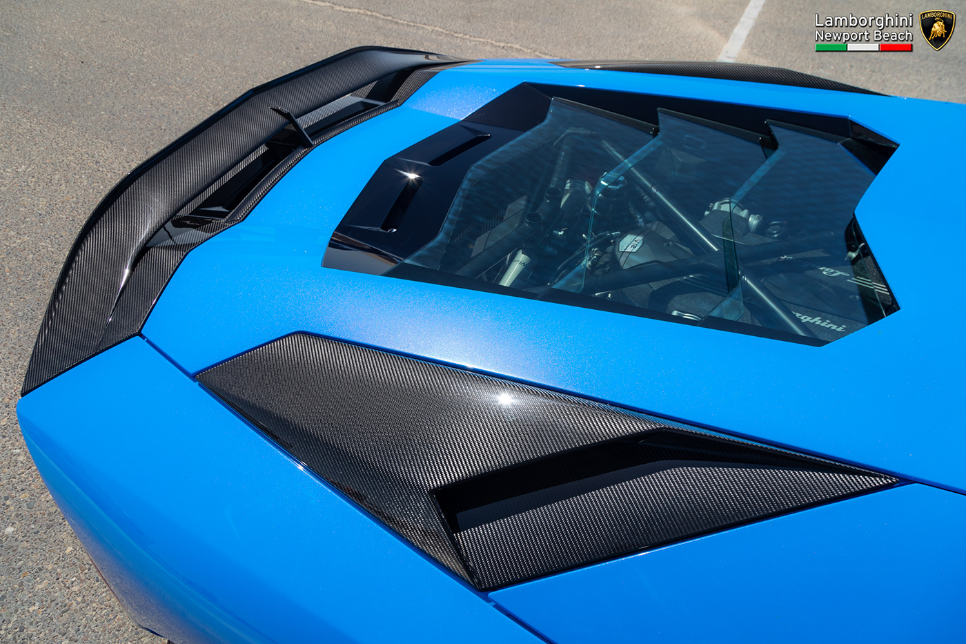 automobile，Lamborghini，Luxury car，Sports car，