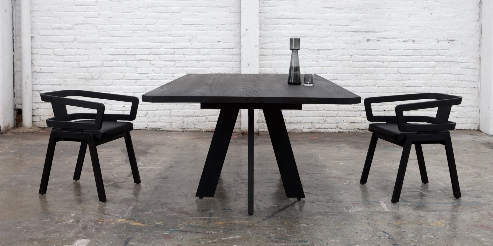 product design，industrial design，Red oak，black，table，chair，bookshelf，