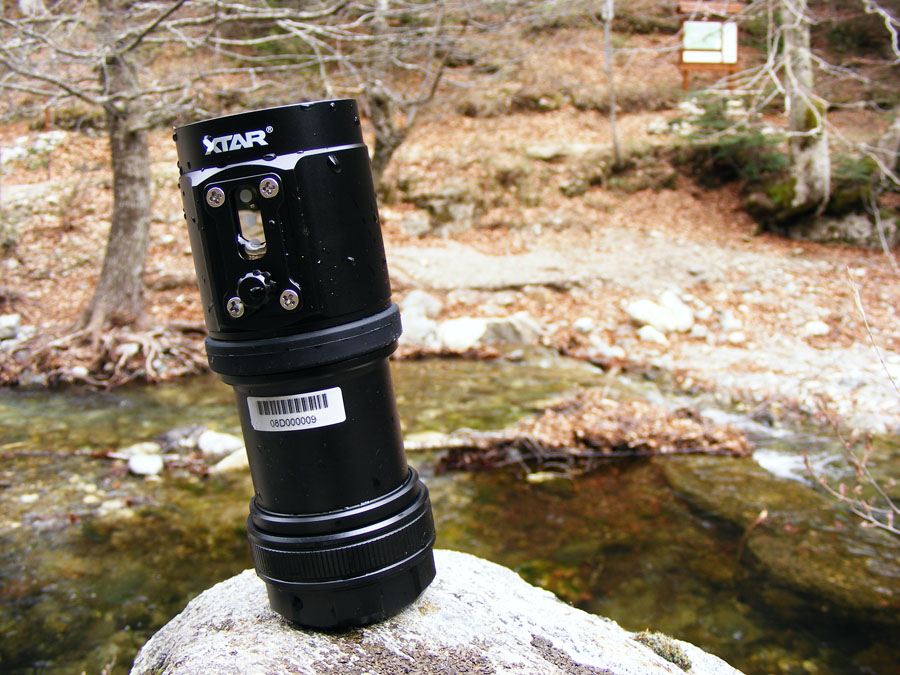 waterproof，2018 red dot award，Flashlight，military，outdoors，