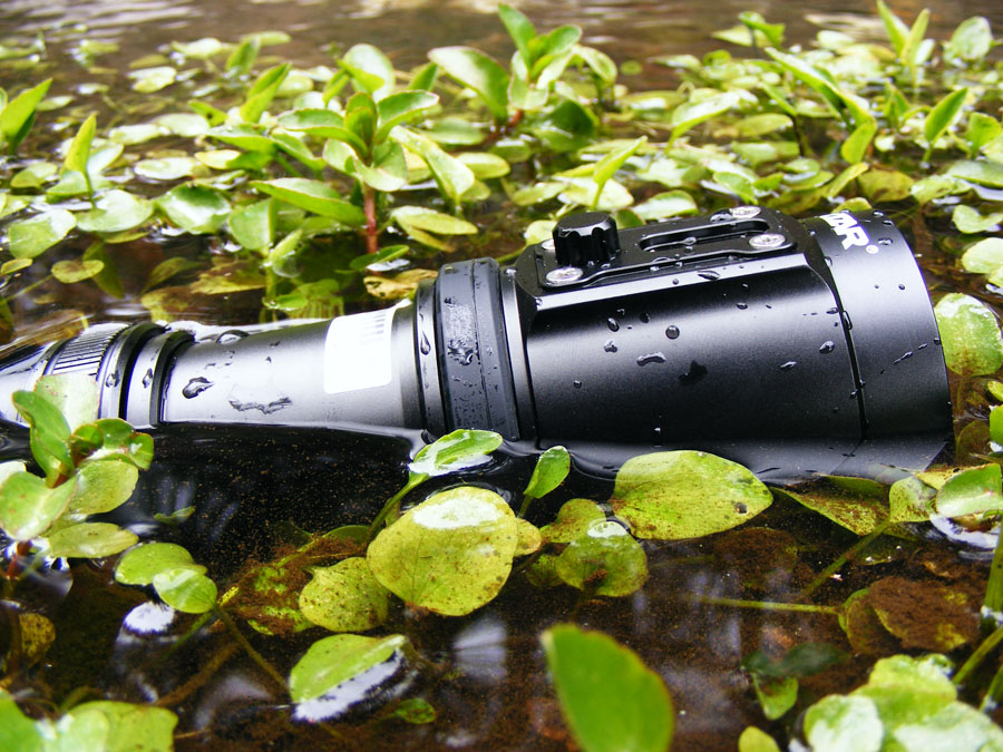 waterproof，2018 red dot award，Flashlight，military，outdoors，