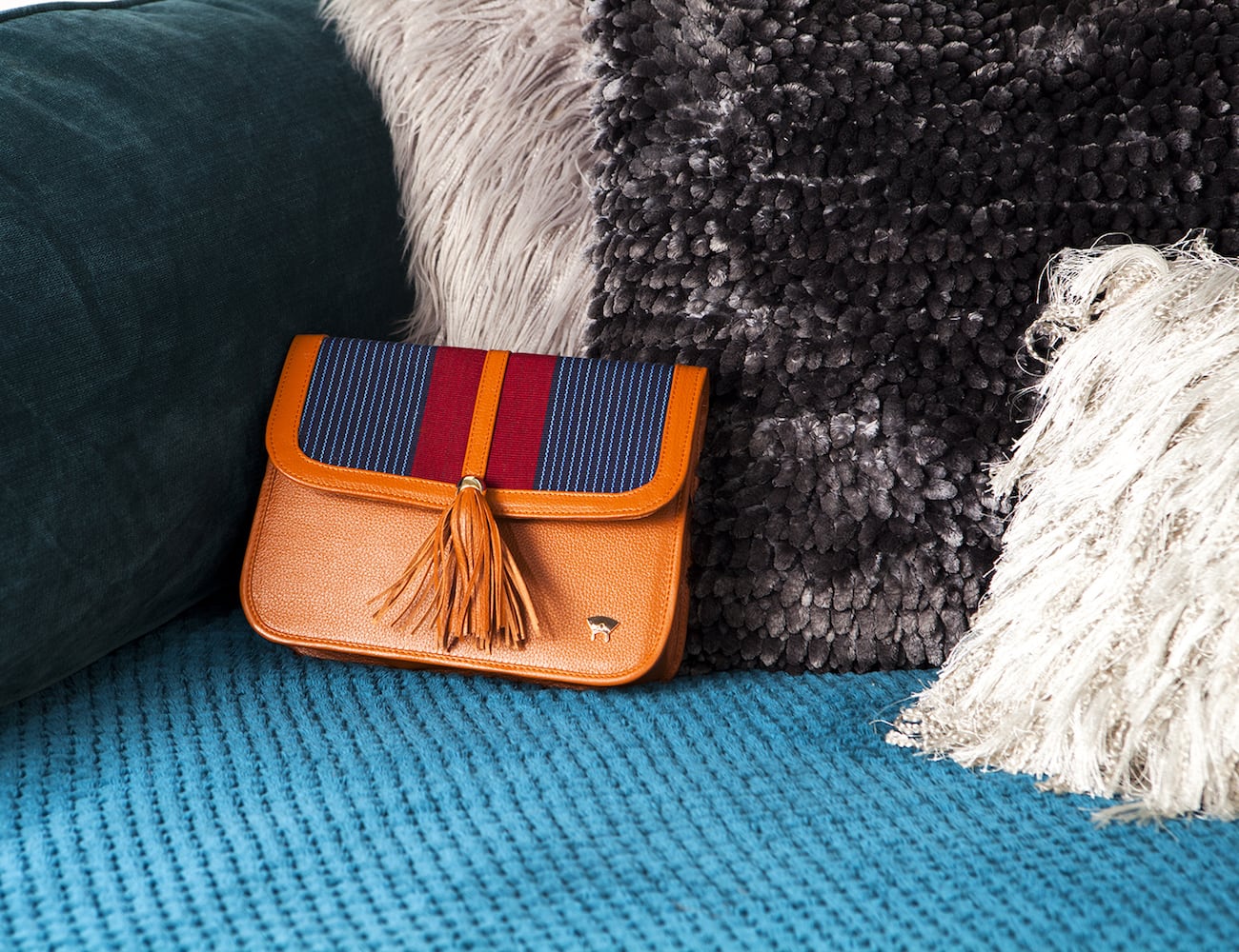 luxury goods，Handbag，Leatherwear，workmanship，