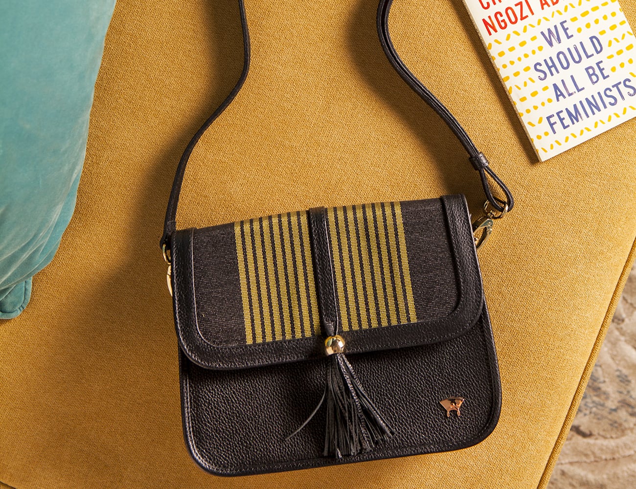 luxury goods，Handbag，Leatherwear，workmanship，