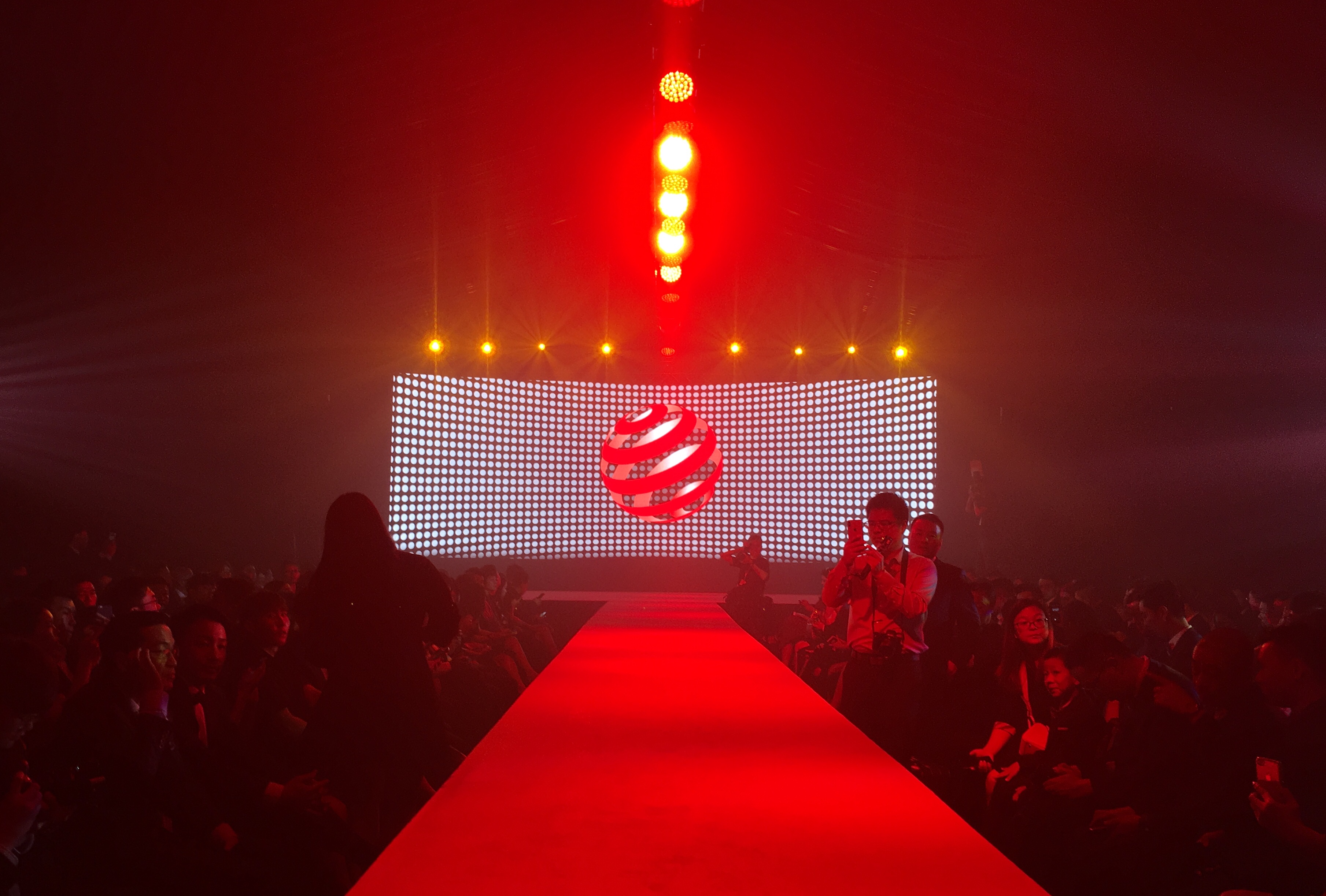 Minimalist，Water purifier，red dot，