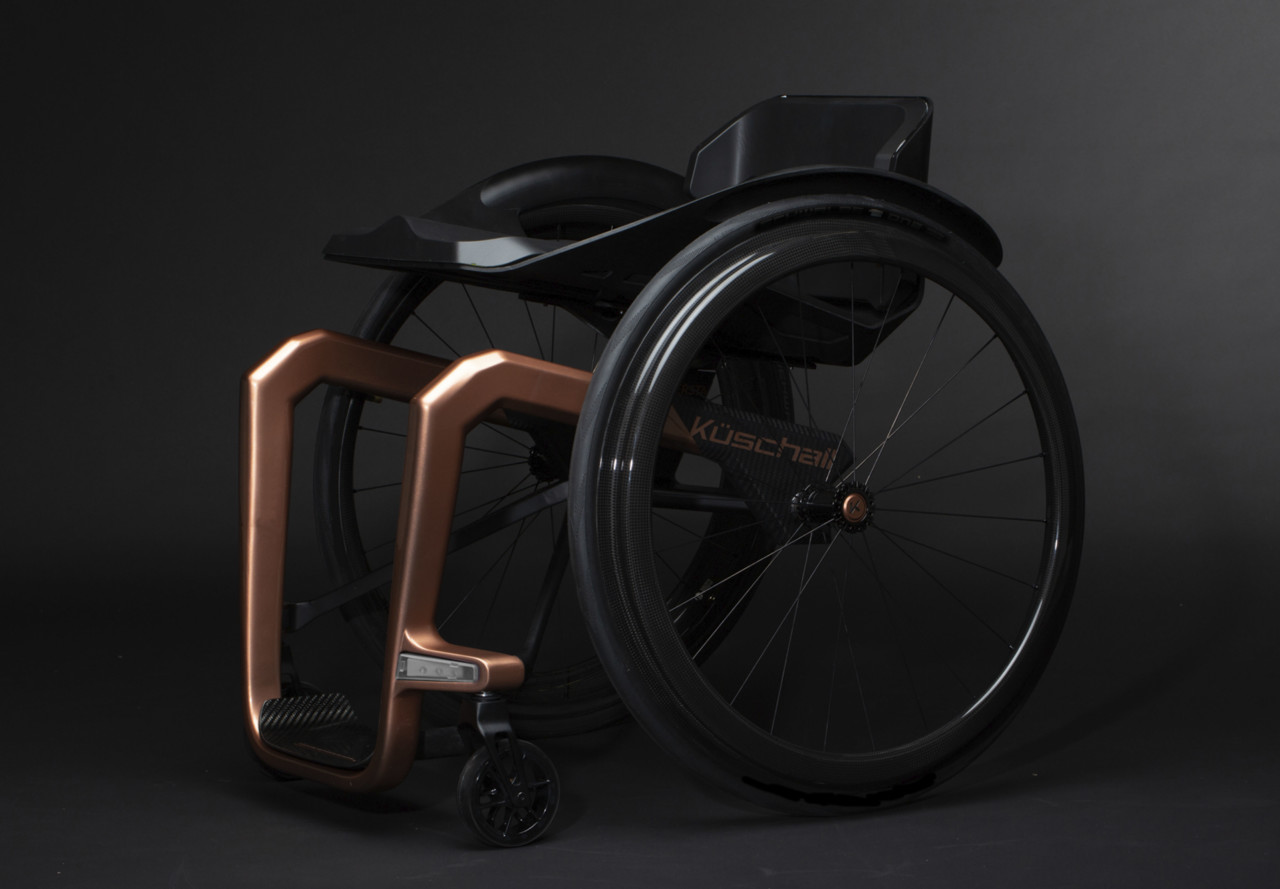 Wheelchair design，Space age materials，