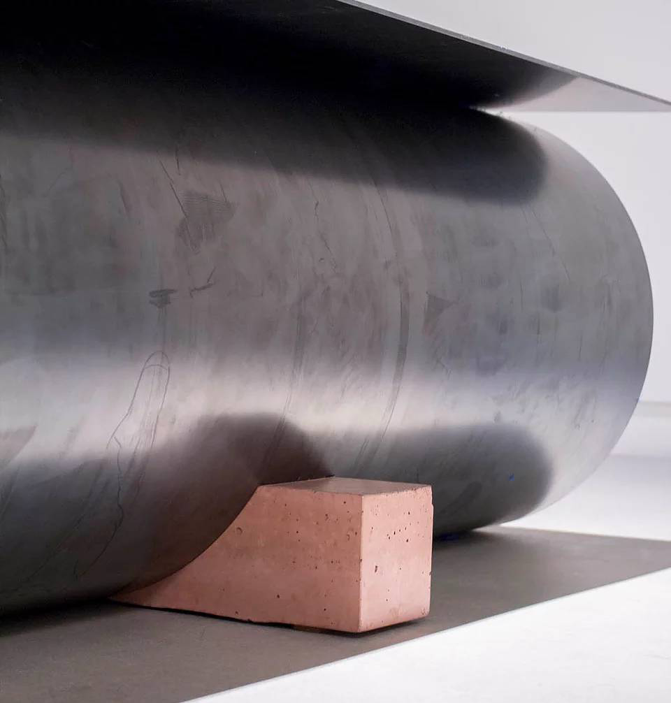 vase，modern stylish，Cylindrical minimalism，vase，Industrial style，tea table，furniture，stool，lamps and lanterns，black and white，Minimalist，cylinder，