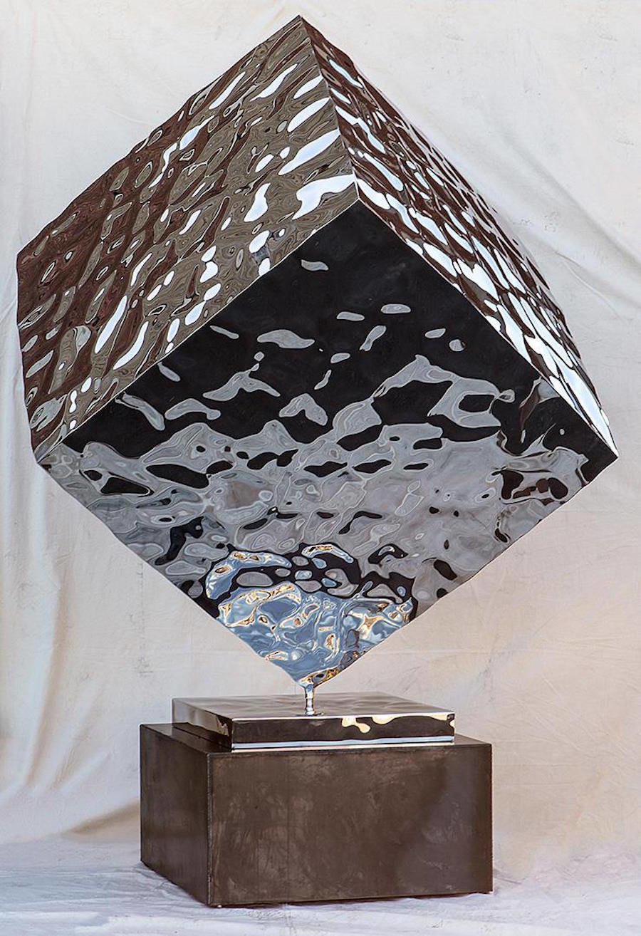 wood，stainless steel，Sculpture，fashion，modern，flow，