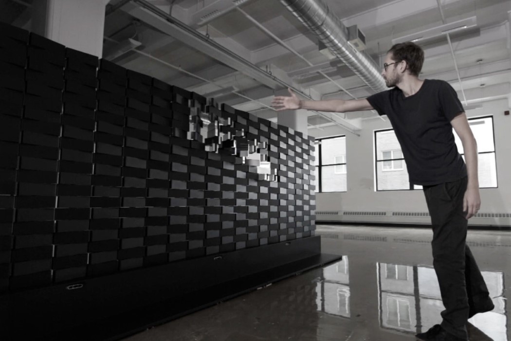 industrial design，Light and shadow effect，Mirror finish，