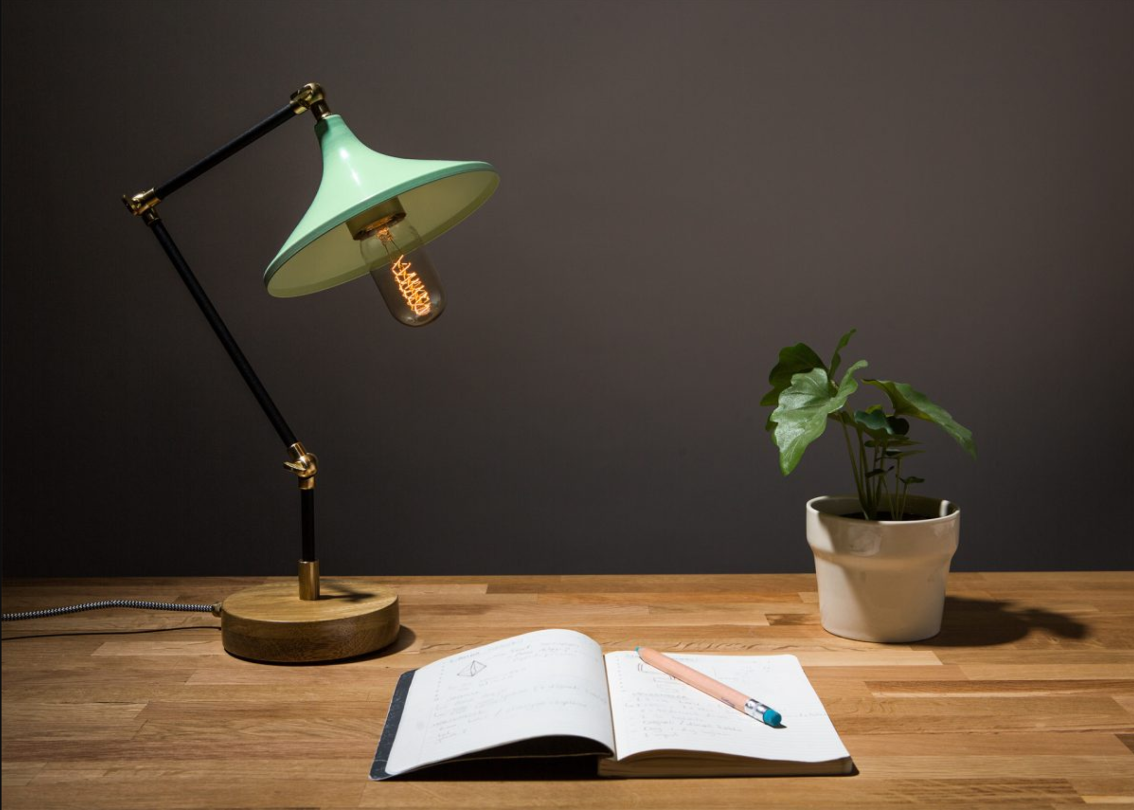 Can be assembled，Desk lamp，Retro，