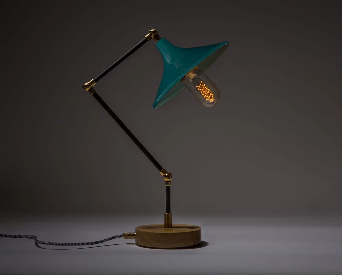 Can be assembled，Desk lamp，Retro，