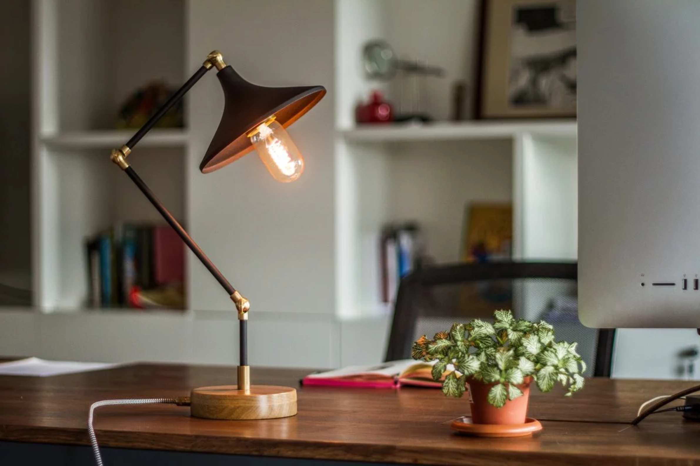 Can be assembled，Desk lamp，Retro，