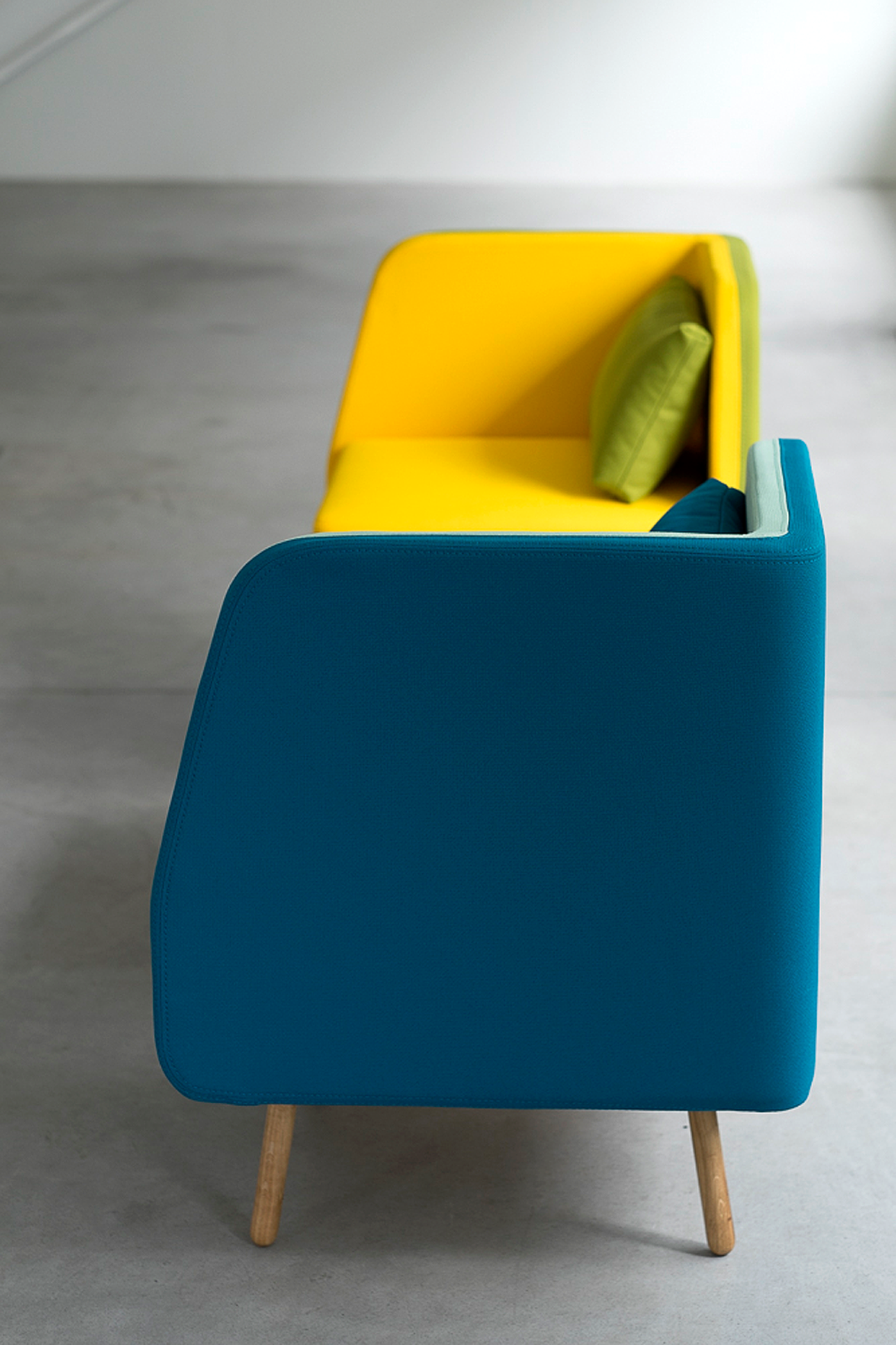 shape，colour，chair，I filter，