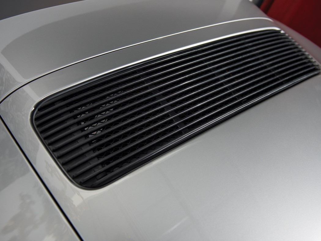 characteristic，Porsche，Table，desk，