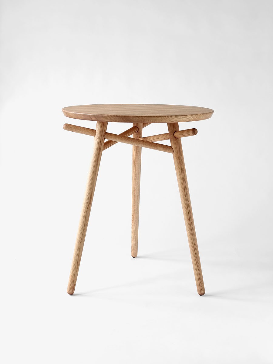 桌子，Barstool 02，Coatstand 01，LUGI，椅子，衣架，家具设计，