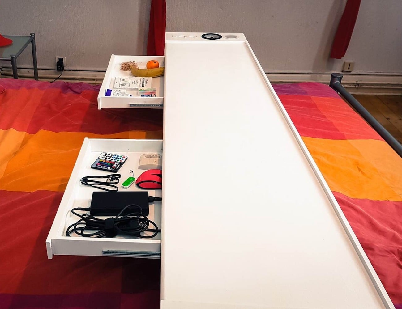 furniture，Table，Change，