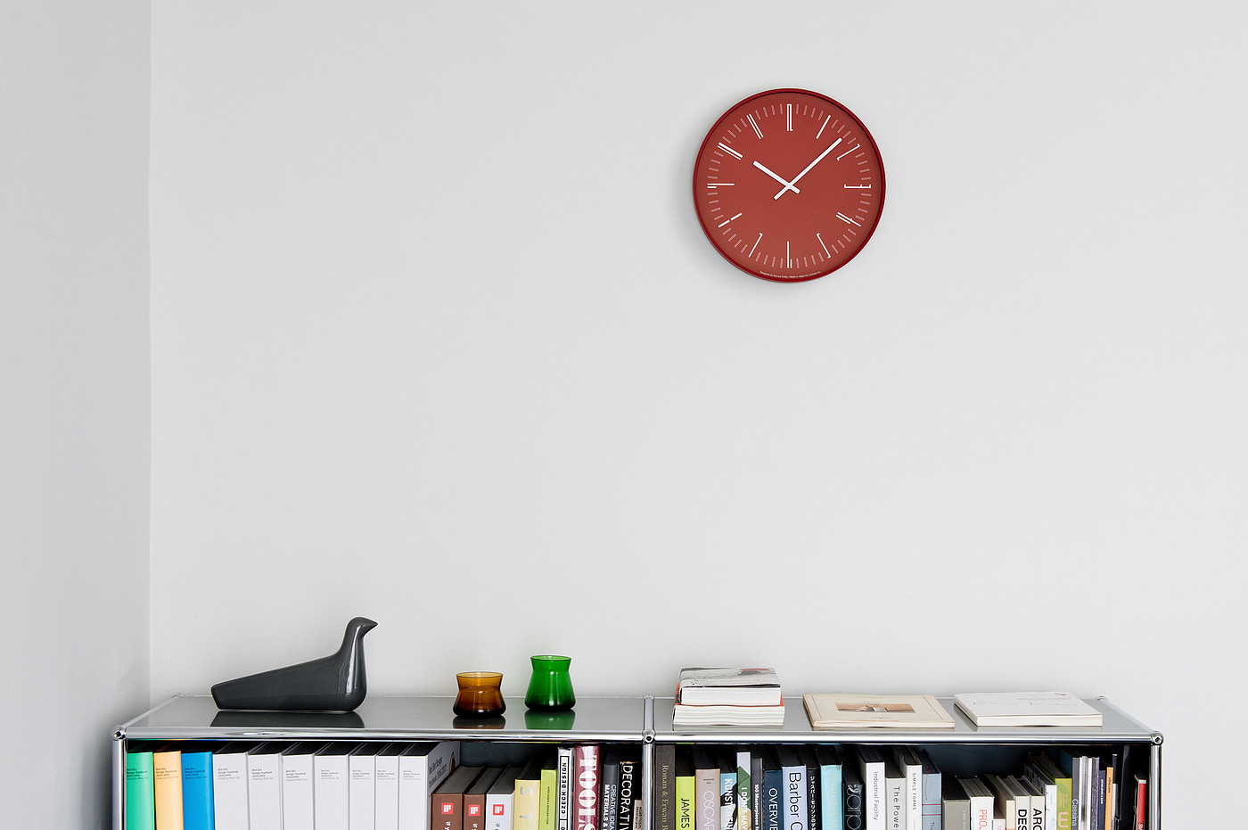 Minimalist design ，product design，Wall clock，