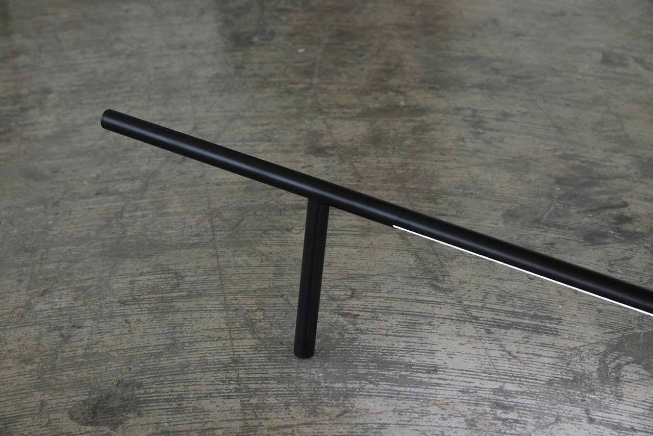 Lamp design，No Entry，Sato Da，Cylindrical minimalism，sound，speaker，Bluetooth Speaker ，Floor lamp，pen container，magnet，Desktop storage，white，trash can，