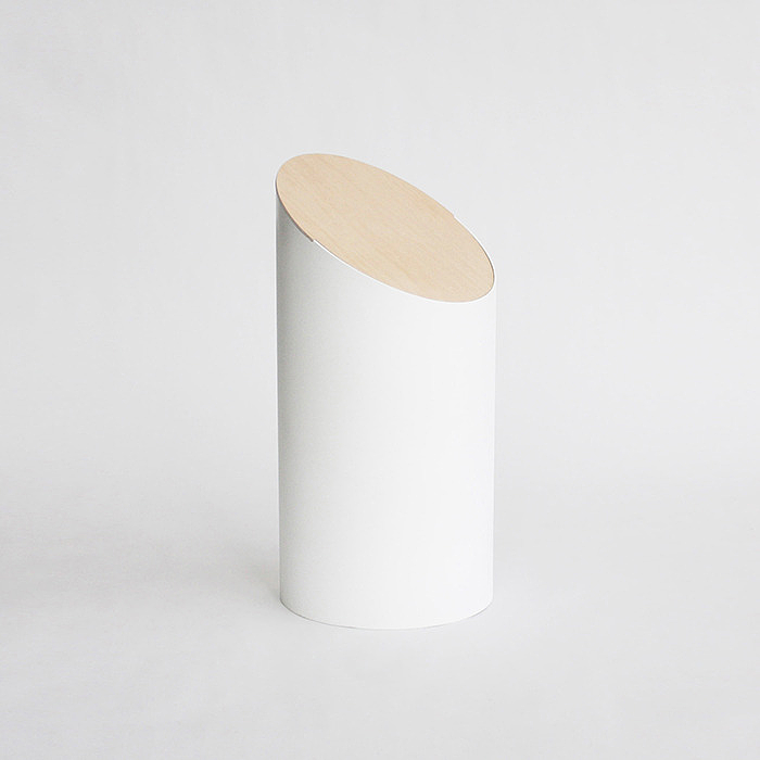 Lamp design，No Entry，Sato Da，Cylindrical minimalism，sound，speaker，Bluetooth Speaker ，Floor lamp，pen container，magnet，Desktop storage，white，trash can，