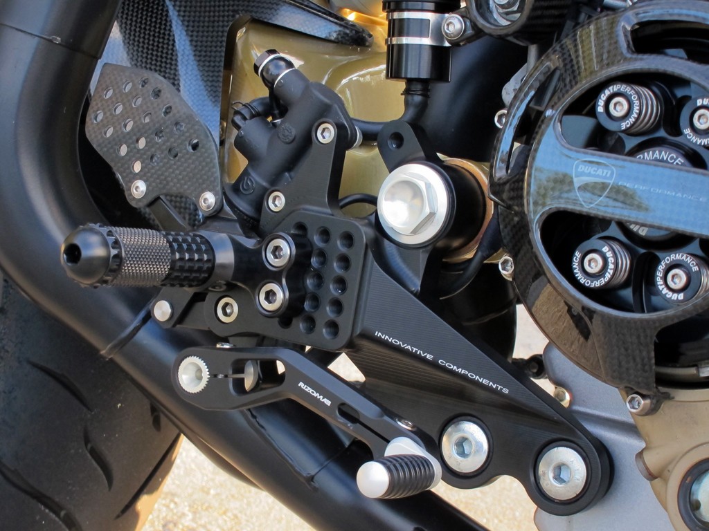 refit，black，traffic，motorcycle，customized，