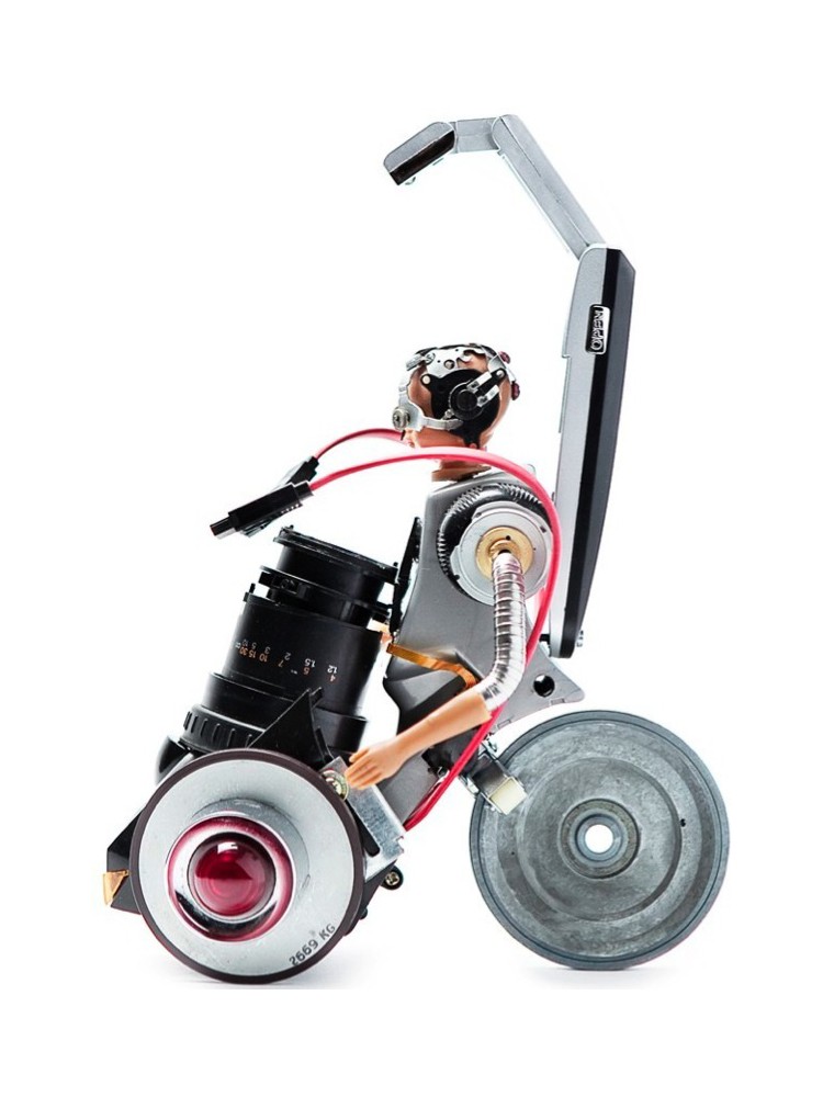 Daily materials，Art design，Mechanical sculpture，robot，