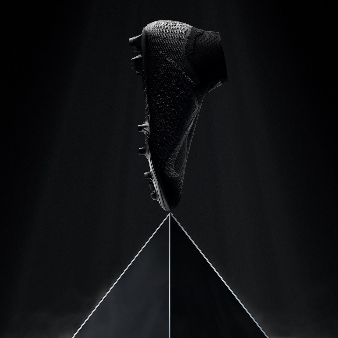 run，black，sneakers，nike，