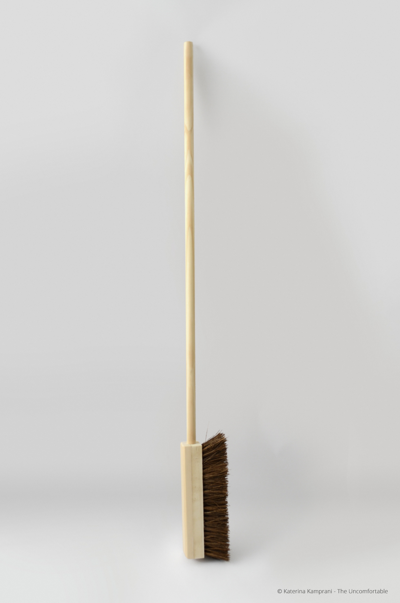 Wrong design，uncomfortable，inconvenient，Product display，uncomfortable，