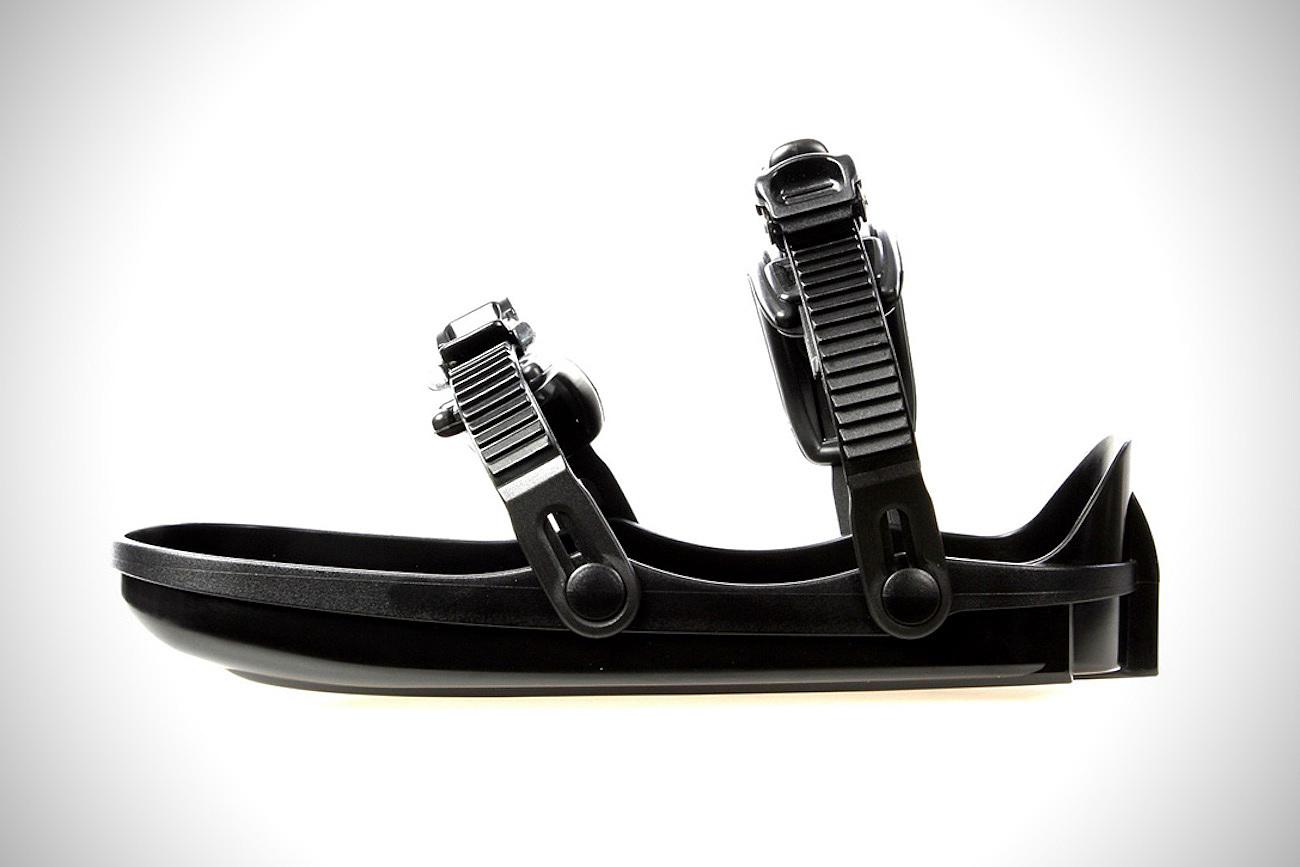 outdoors，motion，Snowfeet，wear，skiing，