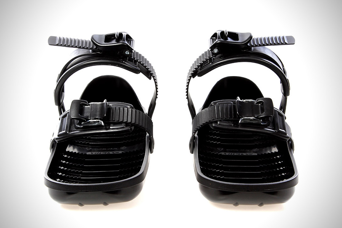 outdoors，motion，Snowfeet，wear，skiing，