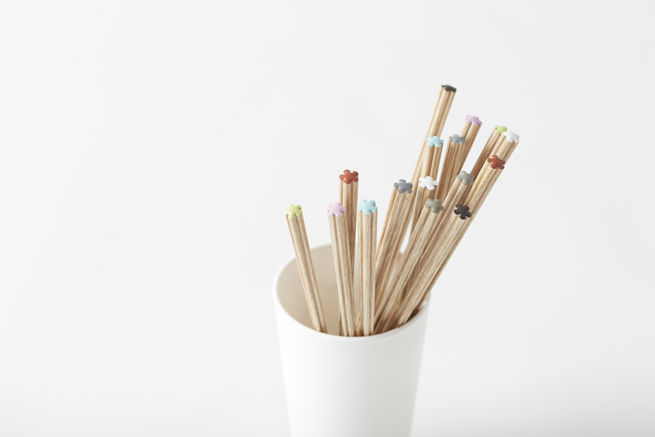 Pain point resolution，flower，become，cylinder，Minimalist，wood，Bamboo，Commodity redesign，Chopsticks design，