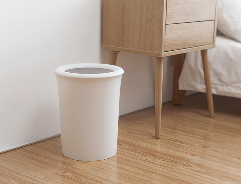 trash can，doughnut，Minimalist home，