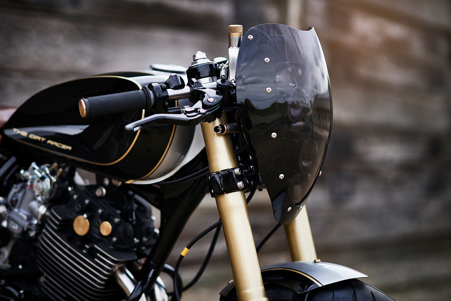 English countryside，Motorcycle，Dirty Racer，Culture，