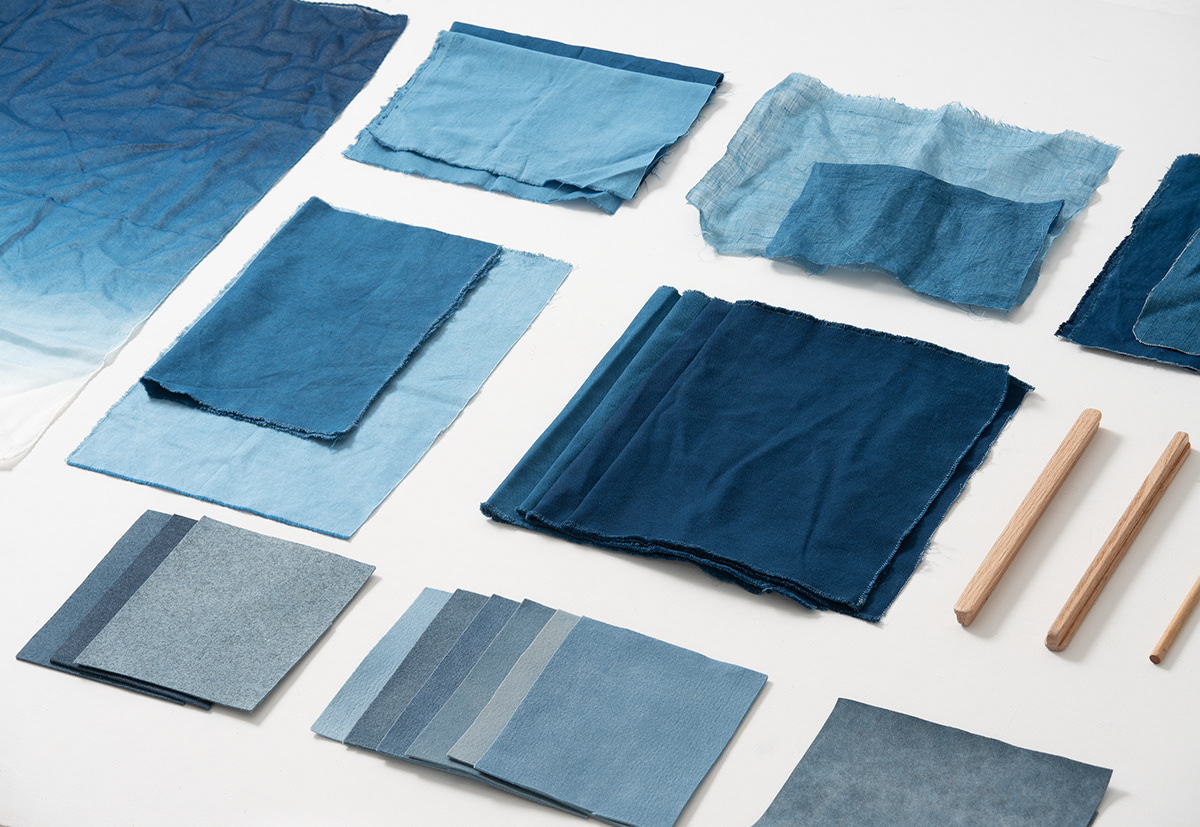 Blue dyeing process，Blue dye，Reception，desktop，blue，to work in an office，Stationery，BKID co，