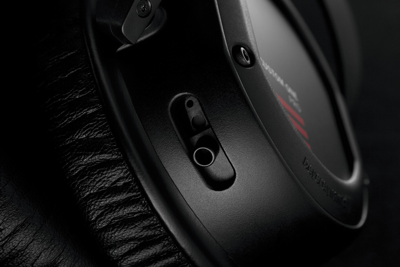 intelligence，Digital，Audio equipment，Beyerdynamic，headset，