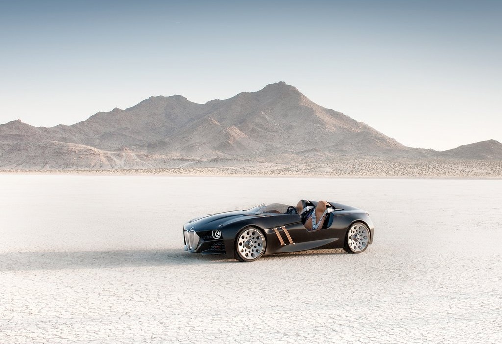 Sharp shape，Excellent performance，Fully automatic design，industrial design，Concept Car，