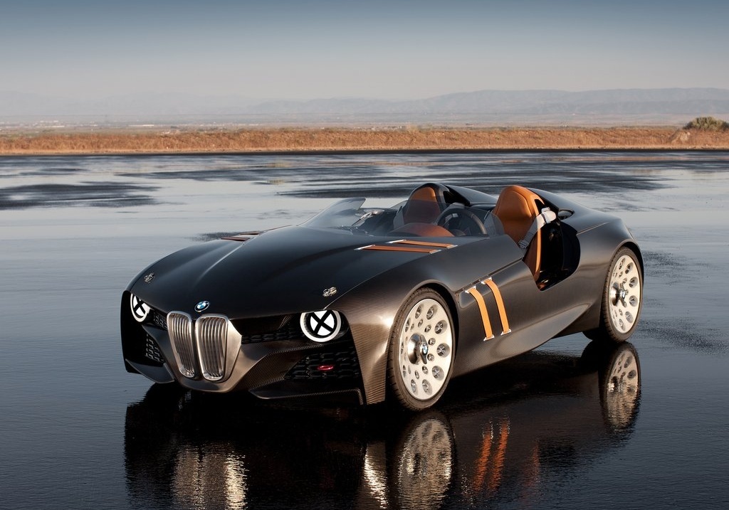 Sharp shape，Excellent performance，Fully automatic design，industrial design，Concept Car，