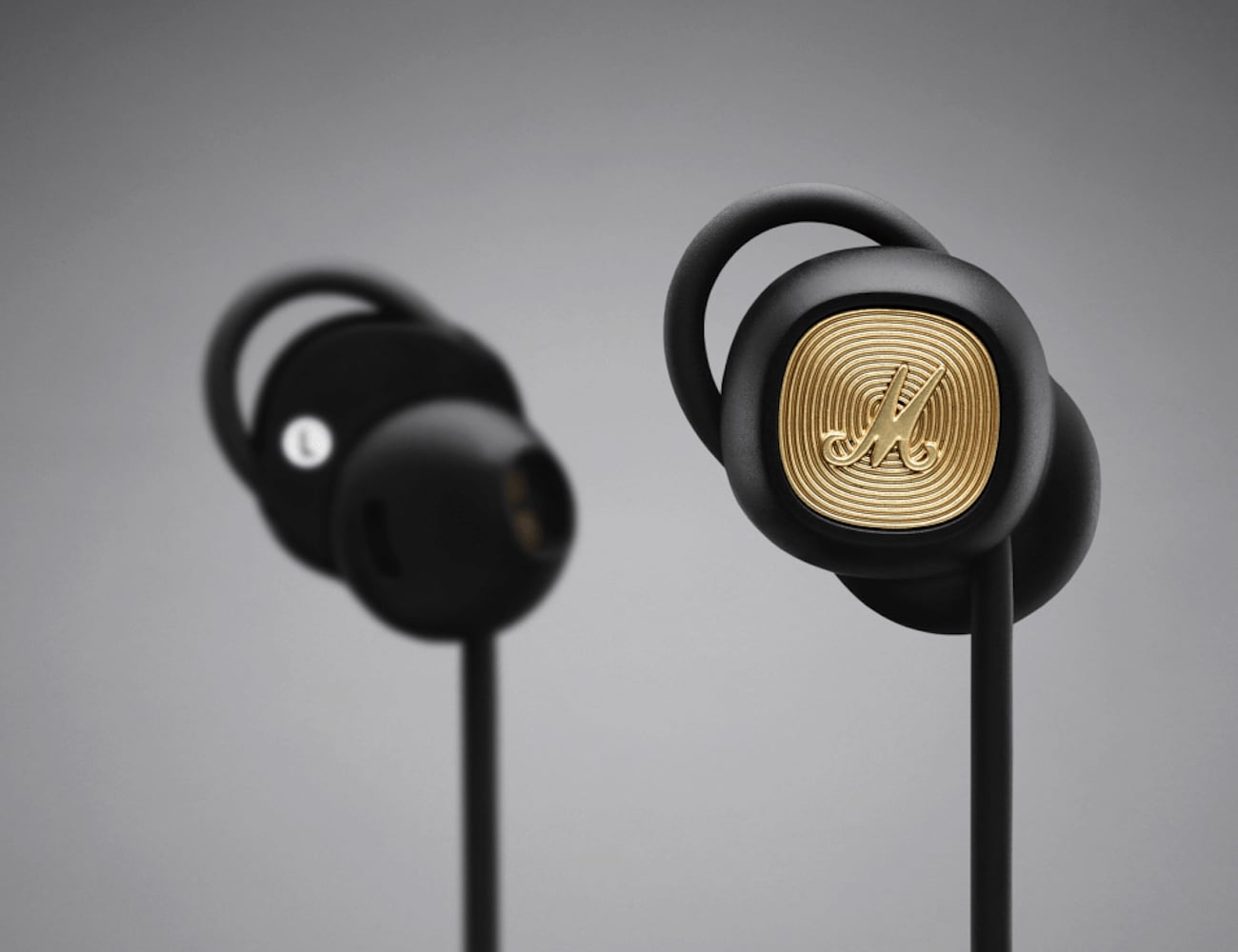 headset，Wireless Bluetooth，convenient，comfortable，sound insulation，