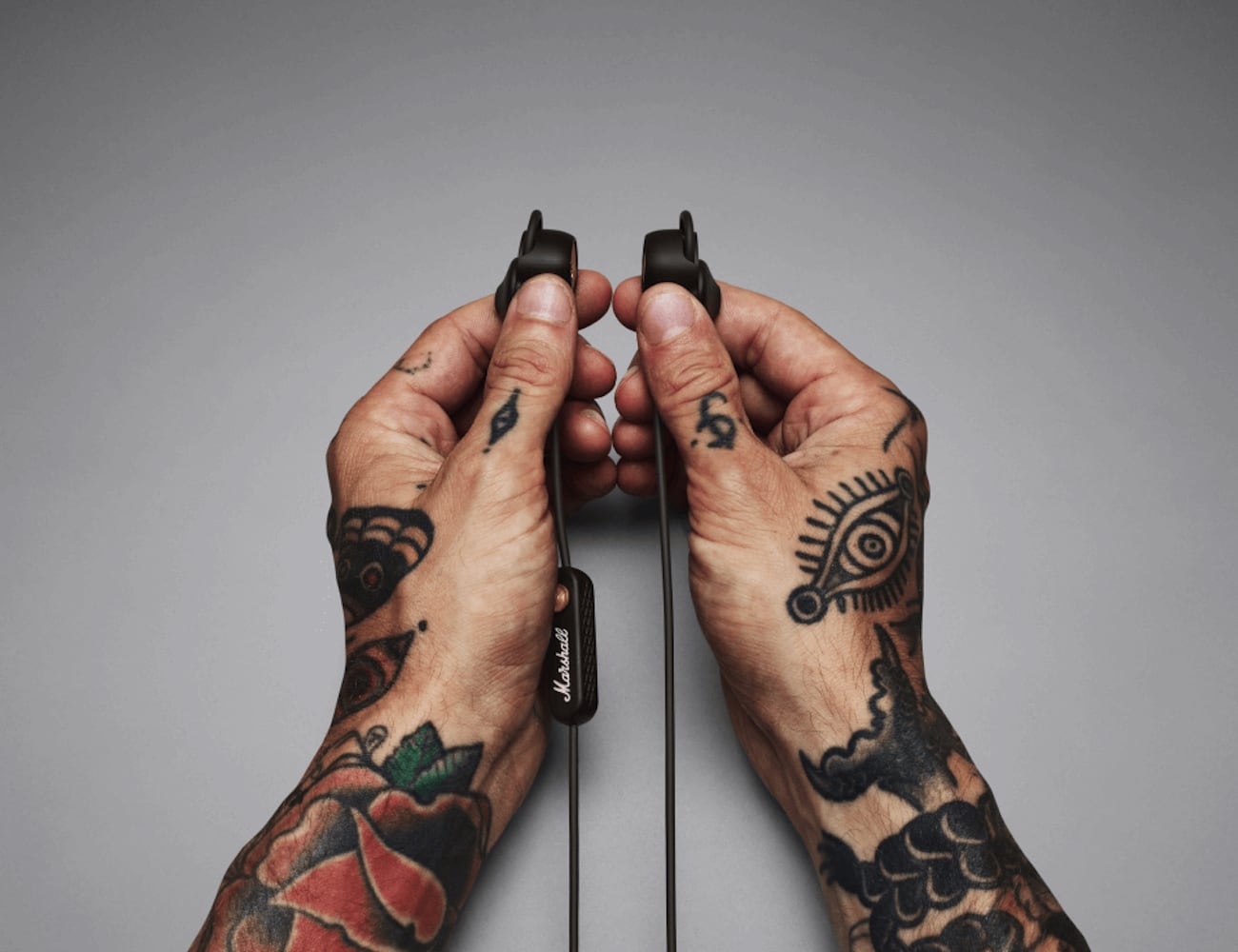 headset，Wireless Bluetooth，convenient，comfortable，sound insulation，