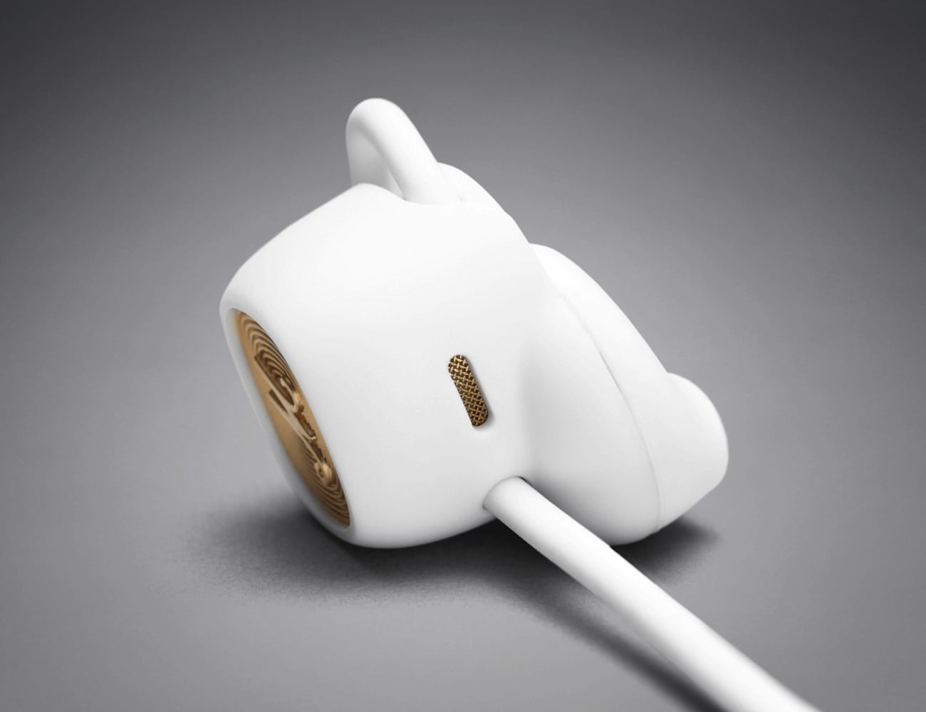 headset，Wireless Bluetooth，convenient，comfortable，sound insulation，