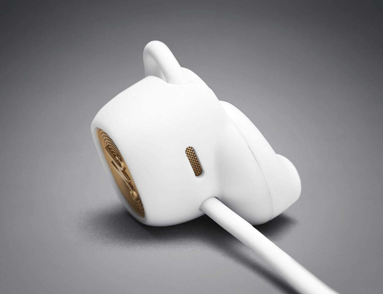 headset，Wireless Bluetooth，convenient，comfortable，sound insulation，