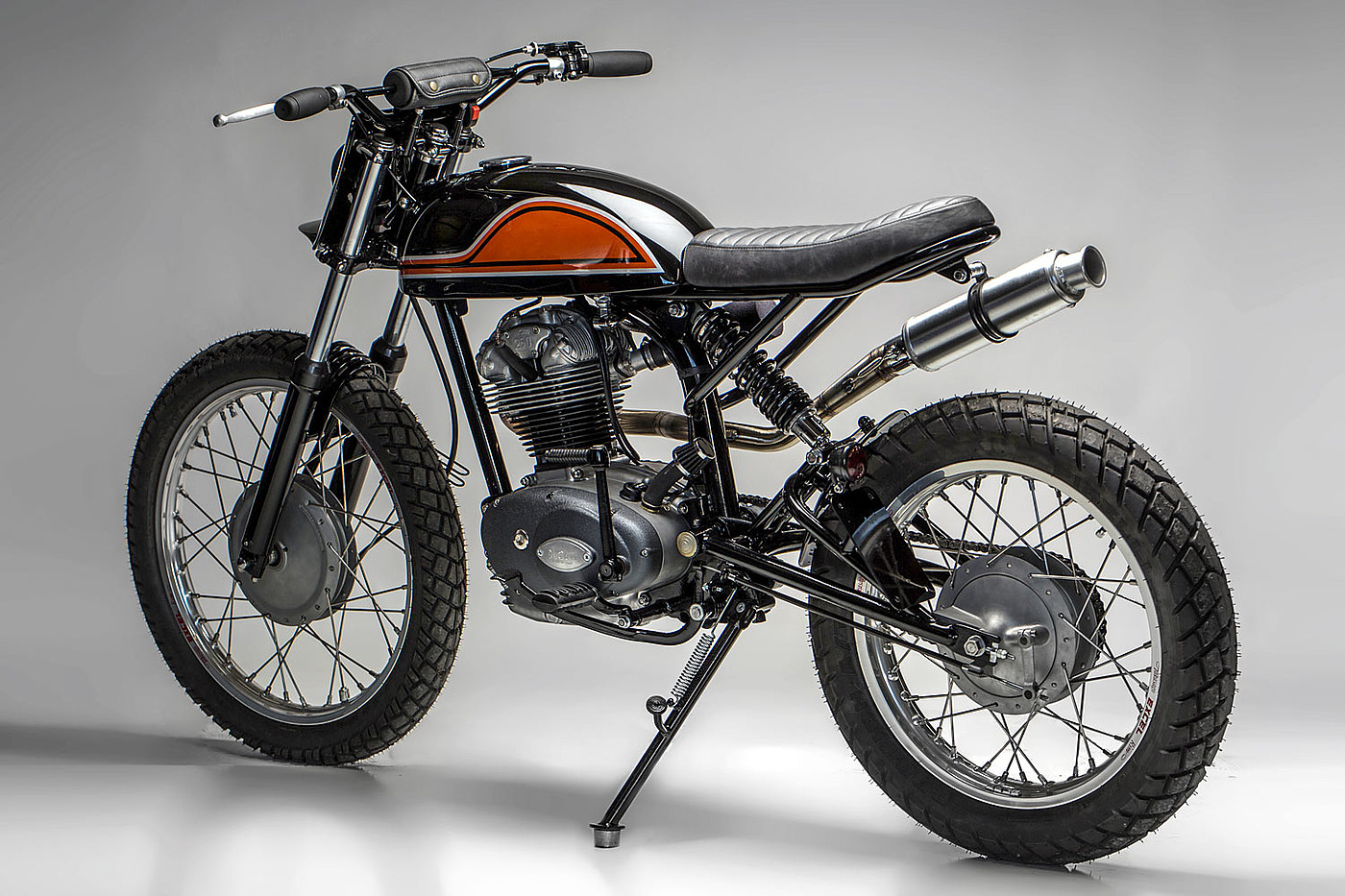 motorcycle，Minimalist，locomotive，Minimalism，