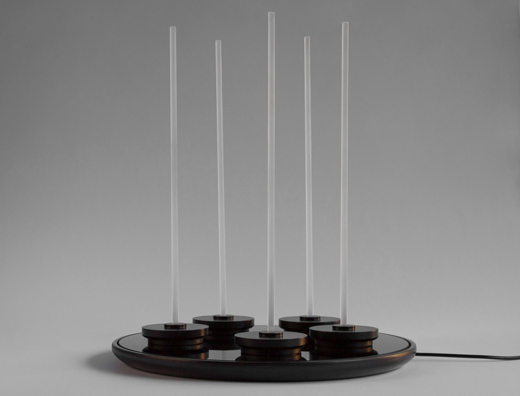 black，intelligence，Candle stick，