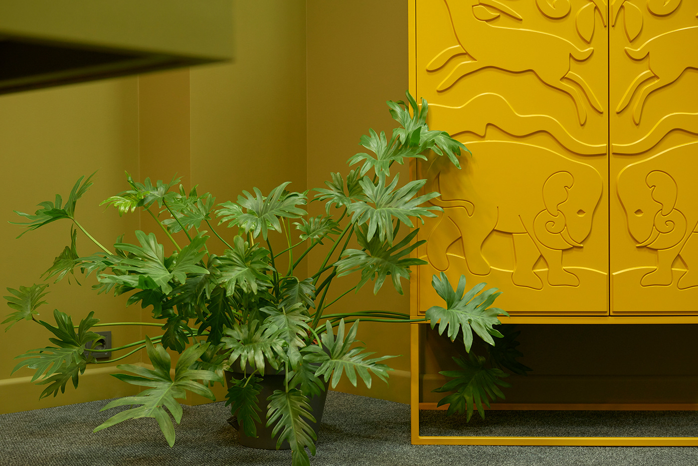 industrial design，yellow，Administrative Area，Interior design，