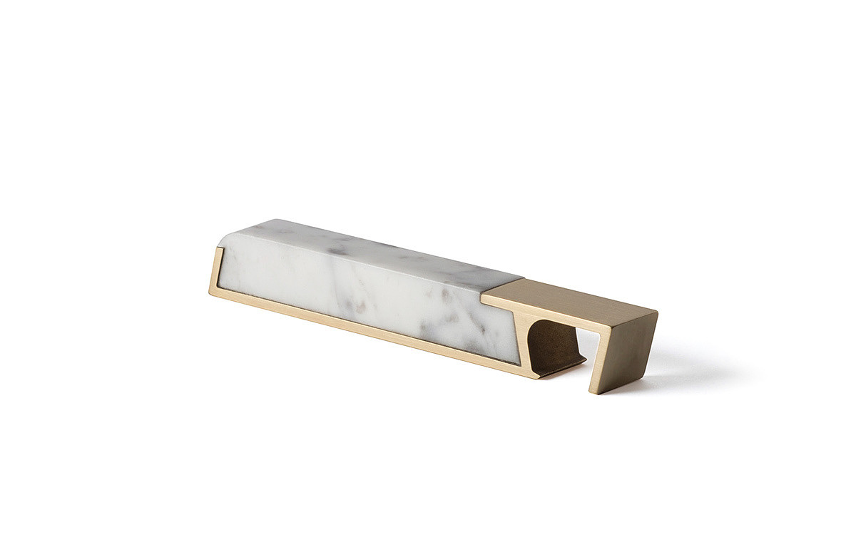 Bottle opener，Marble，Metal，Wrench，The wine bottle，