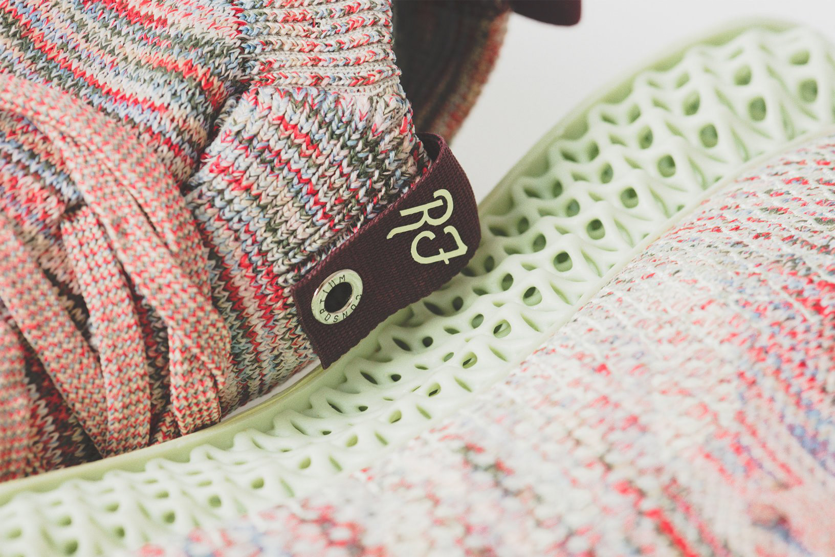 adidas，Running shoes，product design，